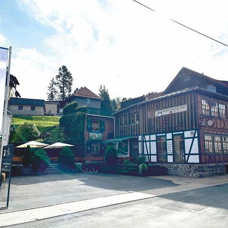 Gasthof & Pension "Schwarzer Adler" Массерберг Экстерьер фото