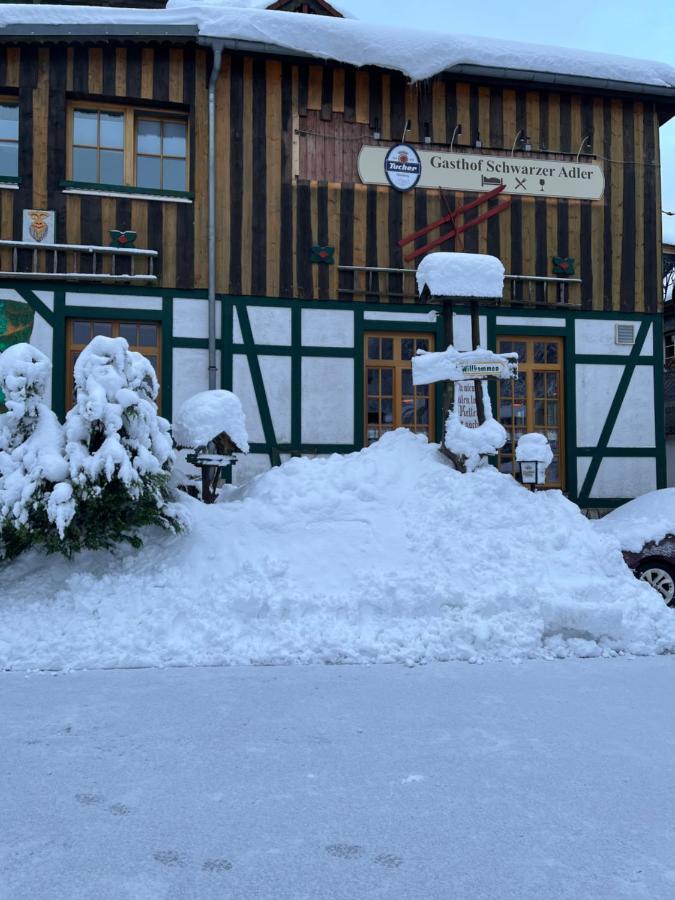 Gasthof & Pension "Schwarzer Adler" Массерберг Экстерьер фото